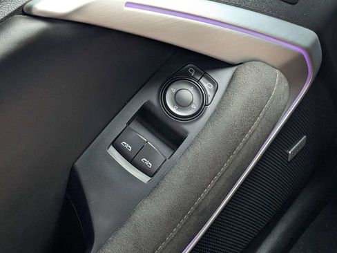 Used 2018 Chevrolet Camaro SS image 17