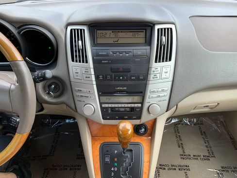 Used 2005 Lexus RX 330 FWD image 13