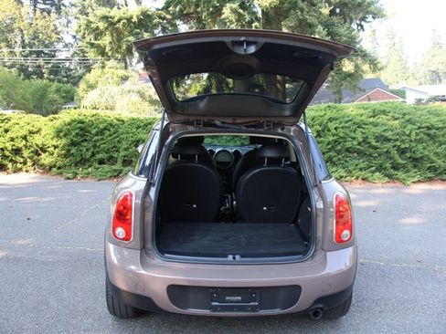 Used 2011 MINI Cooper Countryman FWD image 16