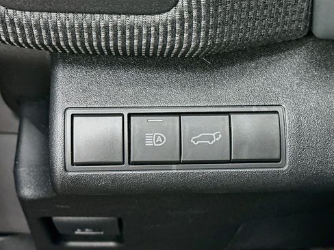 Used 2025 Subaru Solterra w/ Limited Package AWD/4WD image 17