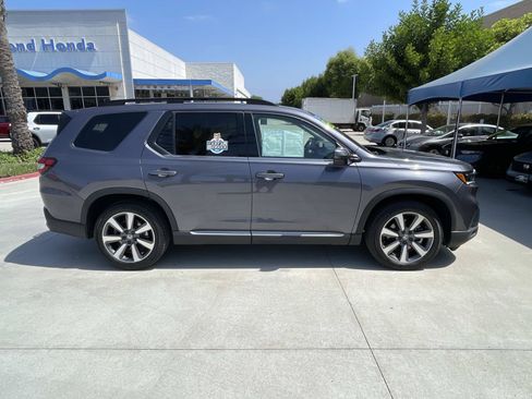 Certified 2024 Honda Pilot Touring image 26
