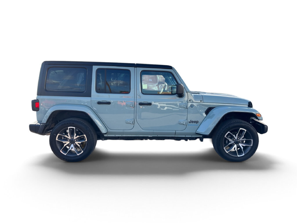 Used 2024 Jeep Wrangler Unlimited w/ Convenience Group AWD/4WD image 16