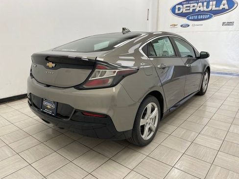Used 2017 Chevrolet Volt LT w/ Comfort Package FWD image 22