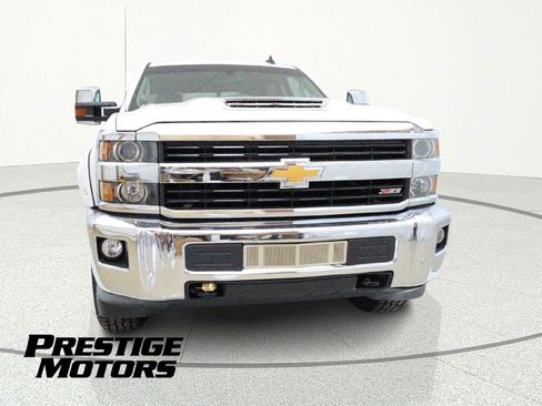 Used 2017 Chevrolet Silverado 2500 LTZ w/ LTZ Plus Package image 2