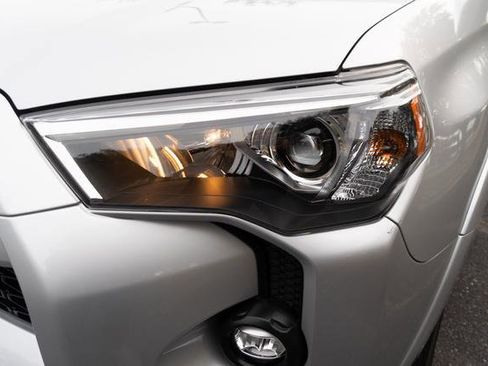 Used 2023 Toyota 4Runner SR5 Premium image 87