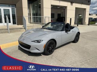 Used 2025 MAZDA MX-5 Miata Club RWD video 1