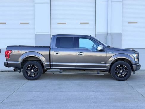 Used 2015 Ford F150 Platinum image 6