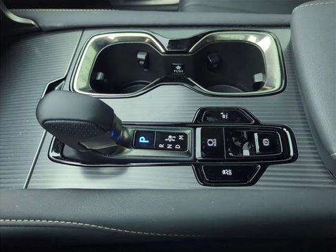 Used 2024 Lexus RX 500h F Sport w/ Cold Area Package image 22