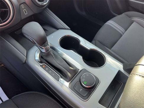 Certified 2025 Chevrolet Blazer LT w/ Convenience Package image 19