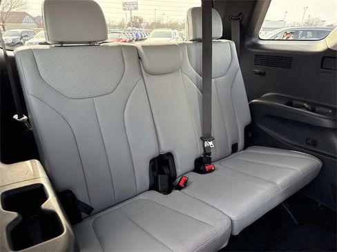 Used 2024 Hyundai Palisade SEL w/ Premium Package image 20