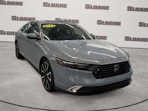 Used 2023 Honda Accord Touring image 7