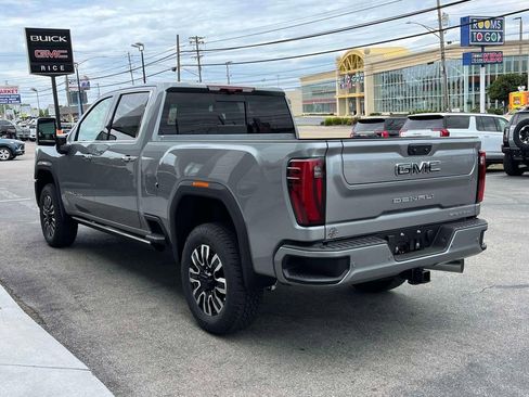 New 2026 GMC Sierra 2500 Denali Ultimate AWD/4WD image 5