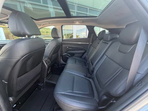 Used 2023 Hyundai Tucson Limited AWD/4WD image 18