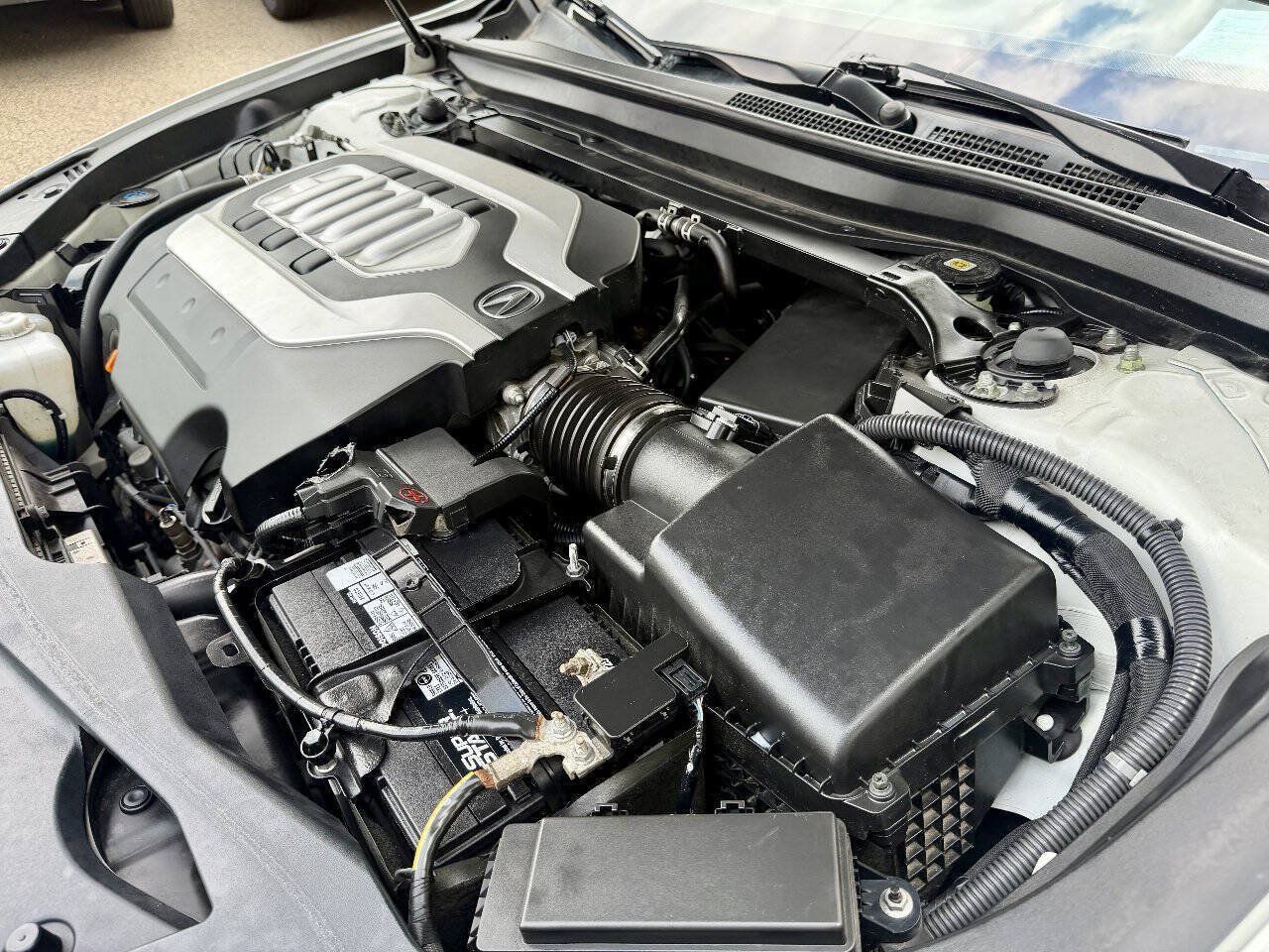 Used 2018 Acura RLX w/ Technology Package FWD image 17