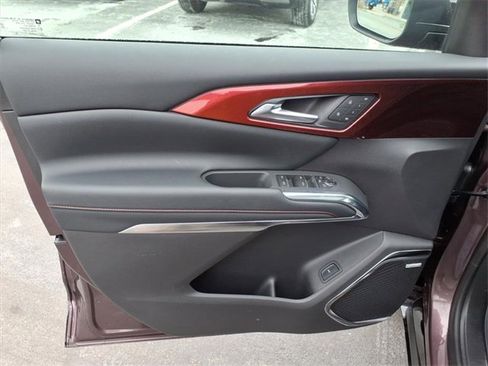 New 2026 Chevrolet Traverse RS w/ LPO, Floor Liner Package image 11