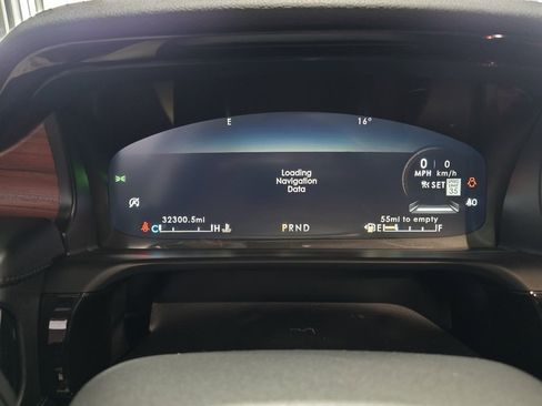 Used 2024 Lincoln Aviator Reserve image 8