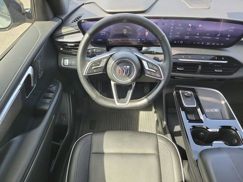 Used 2025 Buick Enclave Sport Touring w/ Power Package image 10