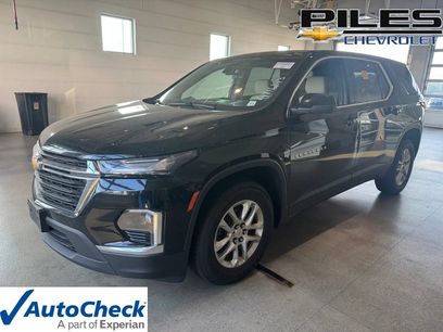 Used 2023 Chevrolet Traverse LS