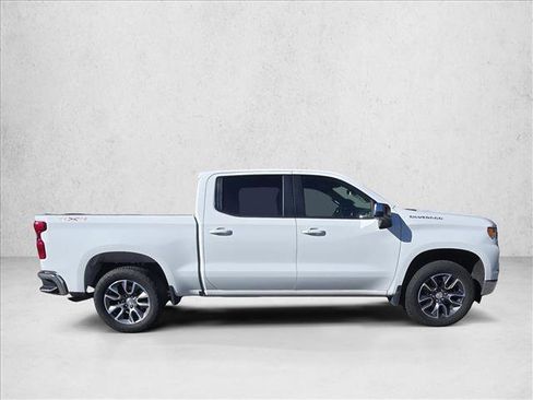 Used 2023 Chevrolet Silverado 1500 LT image 4