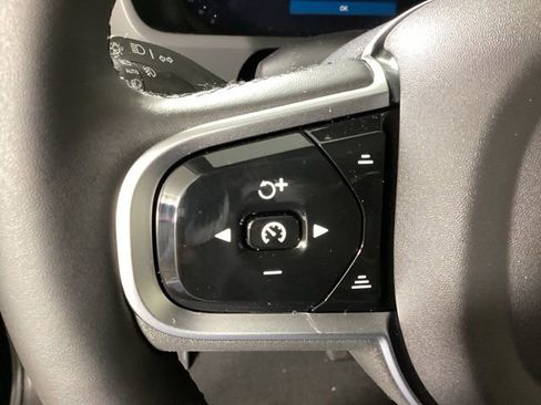 New 2026 Volvo XC90 B6 Plus w/ Protection Package image 30