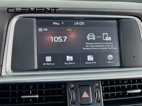 Used 2020 Kia Optima LX FWD image 19