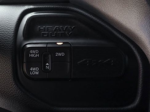 Used 2022 RAM 2500 Laramie AWD/4WD image 43