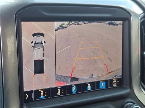 Used 2022 Chevrolet Silverado 2500 LTZ w/ LTZ Plus Package image 13