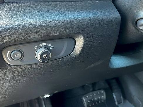 Certified 2023 Chevrolet Traverse High Country w/ LPO, Floor Liner Package image 32