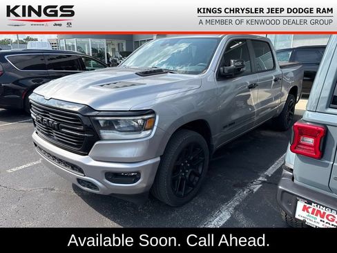Used 2024 RAM 1500 Laramie AWD/4WD image 1