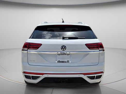 Used 2021 Volkswagen Atlas Cross Sport SE w/ Panoramic Sunroof Package image 6