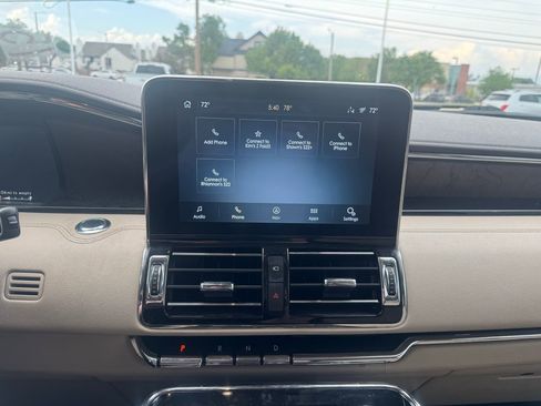 Used 2021 Lincoln Navigator Reserve w/ Luxury Package image 15