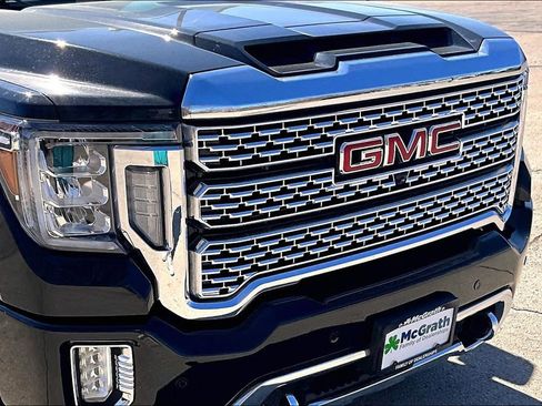 Used 2023 GMC Sierra 3500 Denali image 31