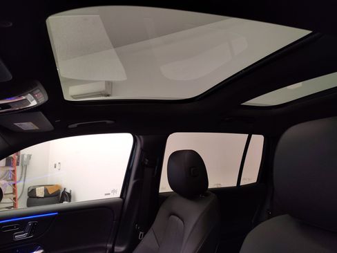 New 2026 Mercedes-Benz GLB 250 image 14