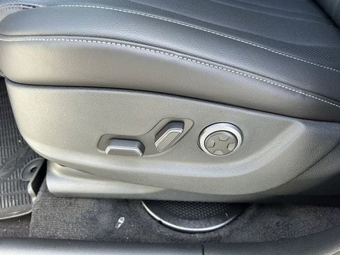 Used 2026 Genesis GV80 2.5T Select AWD/4WD image 22