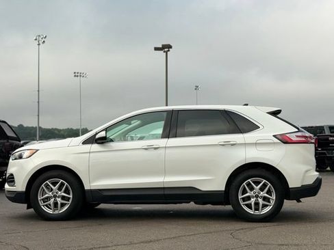 Used 2024 Ford Edge SEL w/ Convenience Package AWD/4WD image 41