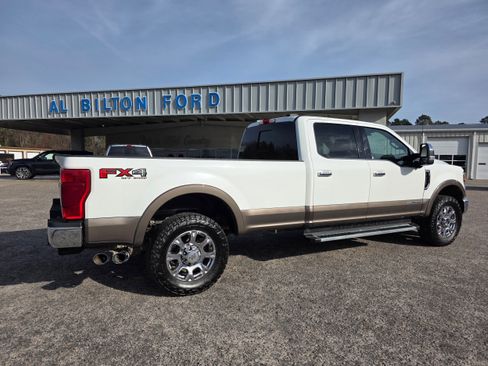 Used 2022 Ford F350 King Ranch w/ Chrome Package image 3