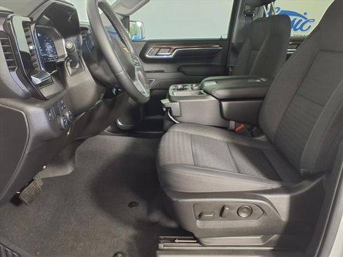 Used 2023 Chevrolet Silverado 1500 LT image 7