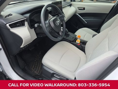 Used 2026 Toyota Corolla Cross L FWD image 7