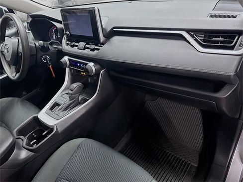 Used 2024 Toyota RAV4 LE image 30