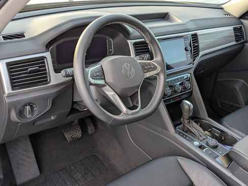 Used 2023 Volkswagen Atlas SEL image 10