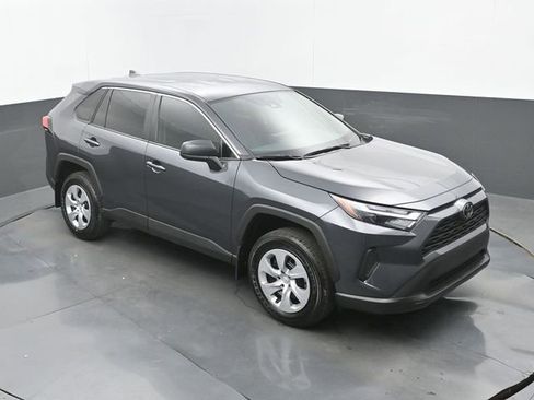 Used 2025 Toyota RAV4 LE FWD image 26