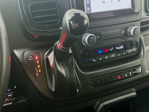 Used 2023 RAM ProMaster 2500 FWD image 16