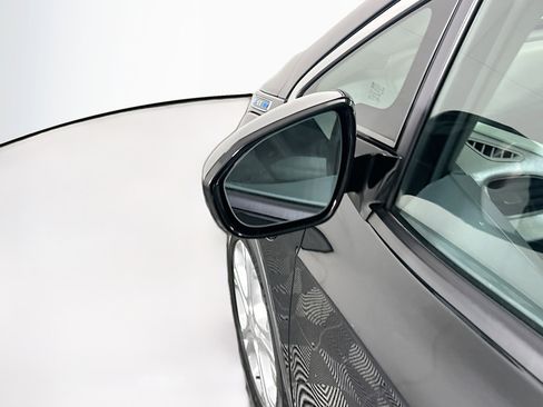 Used 2021 Chevrolet Bolt LT FWD image 16