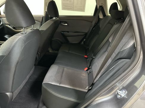 Certified 2023 Nissan Rogue SV image 18