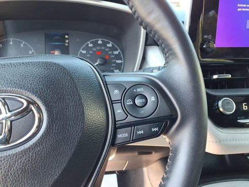 Used 2024 Toyota Corolla SE image 23