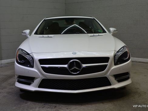 Used 2014 Mercedes-Benz SL 550 image 32