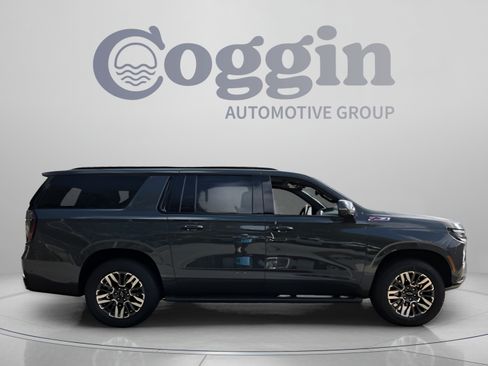 Used 2026 Chevrolet Suburban Z71 AWD/4WD image 6