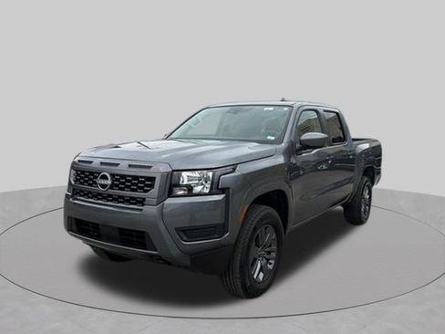 Used 2025 Nissan Frontier SV AWD/4WD image 16