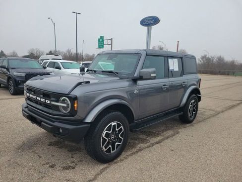 Used 2023 Ford Bronco Outer Banks image 20