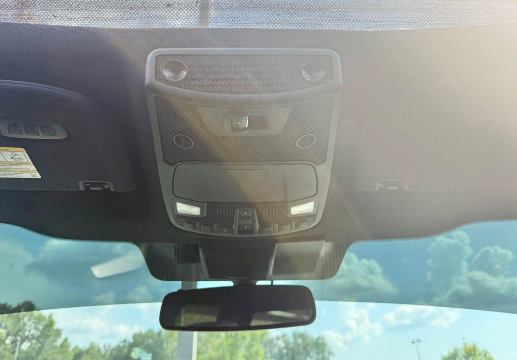 Used 2020 Ford F150 Lariat w/ Equipment Group 502A Luxury AWD/4WD image 25